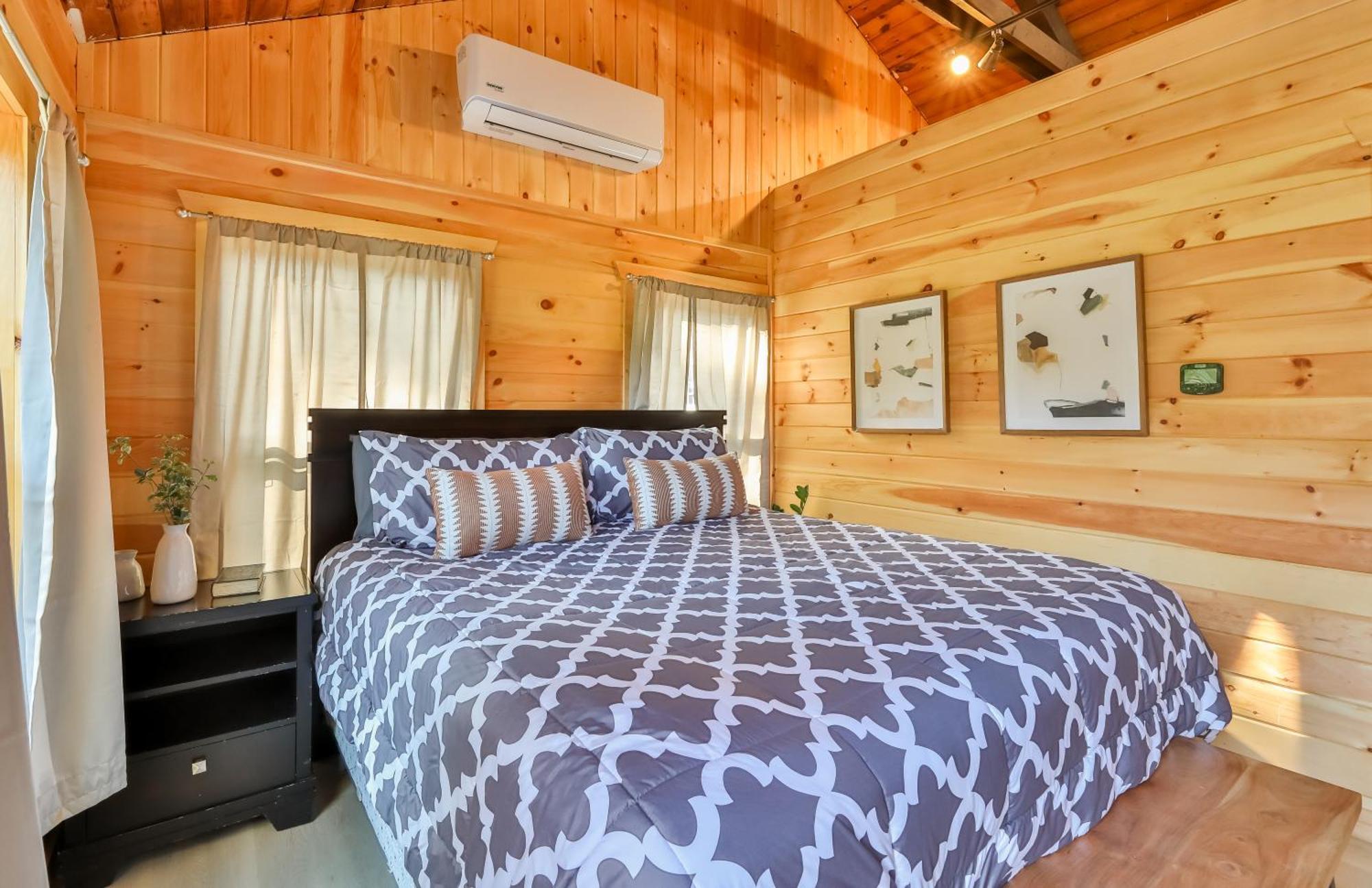 Matterhorns Hunter Lodge Bagian luar foto