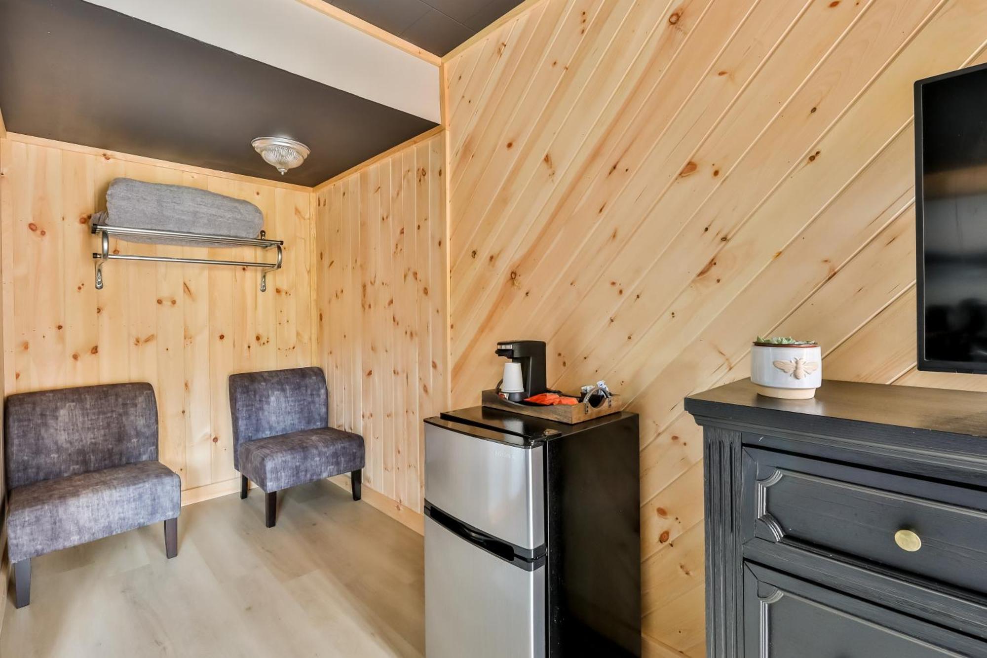 Matterhorns Hunter Lodge Bagian luar foto